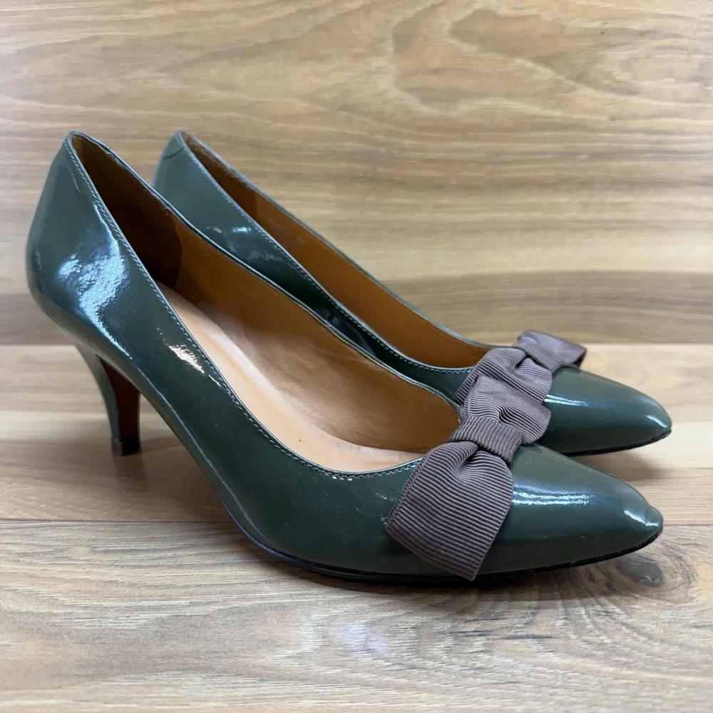 LL‎ BEAN Bow Pumps Womens 8 M Green Patent Leather Bow